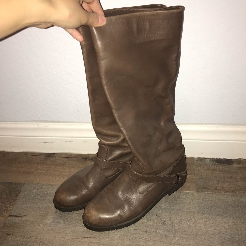 Jil Sander Navy taupe knee high low heel boots
